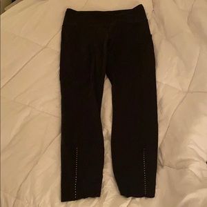 Black LuLulemon Leggings